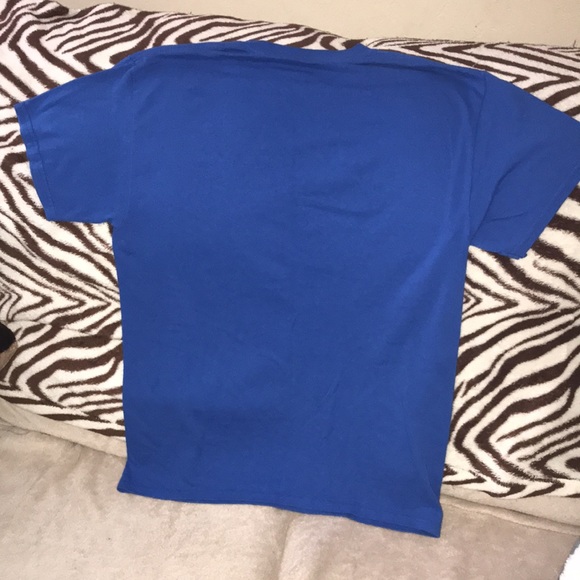 Gildan Medium Strength in Numbers tee 💕 - Picture 2 of 3